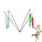 Le chat interactif de mode joue les jouets éducatifs mous de chat de longue queue de bâton de plumes de peluche fournisseur
