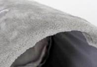Poids de grande taille gris 1.05kg de lit de repaire d'animal familier de couleur/de lit Scratcher de chat avec le jouet de souris fournisseur